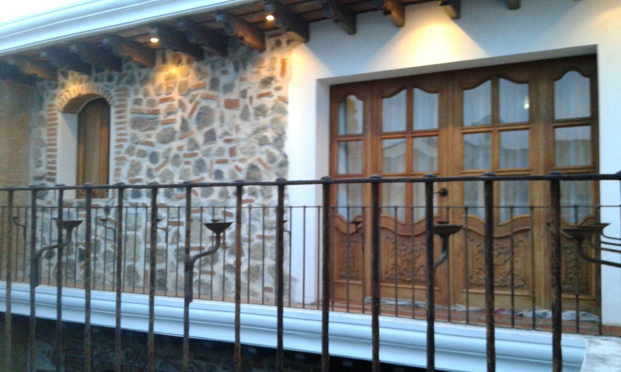 Bed and Breakfast La Casa De La Alameda Антигуа-Гватемала Экстерьер фото