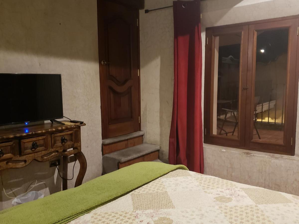 Bed and Breakfast La Casa De La Alameda Антигуа-Гватемала Экстерьер фото
